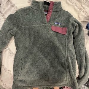 patagonia fuzzy re-tool 1/4 button down pullover